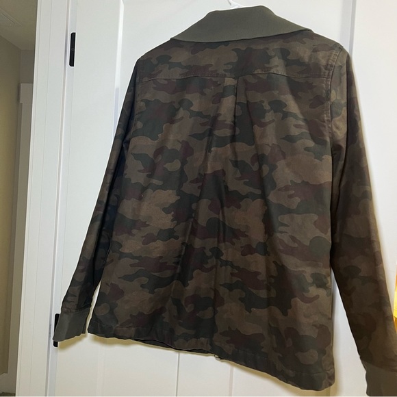 Donner Jacket Old Ranch Women’s Forest Night Women’s Size Medium - Picture 8 of 10